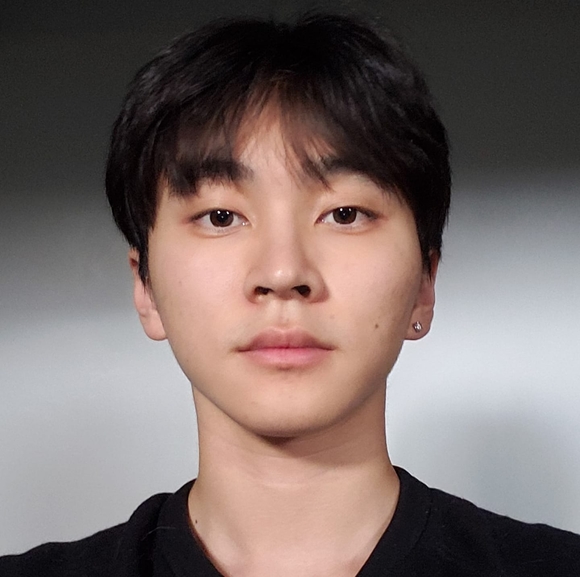 Meet your Posher, Daniel - Picture 1 of 1